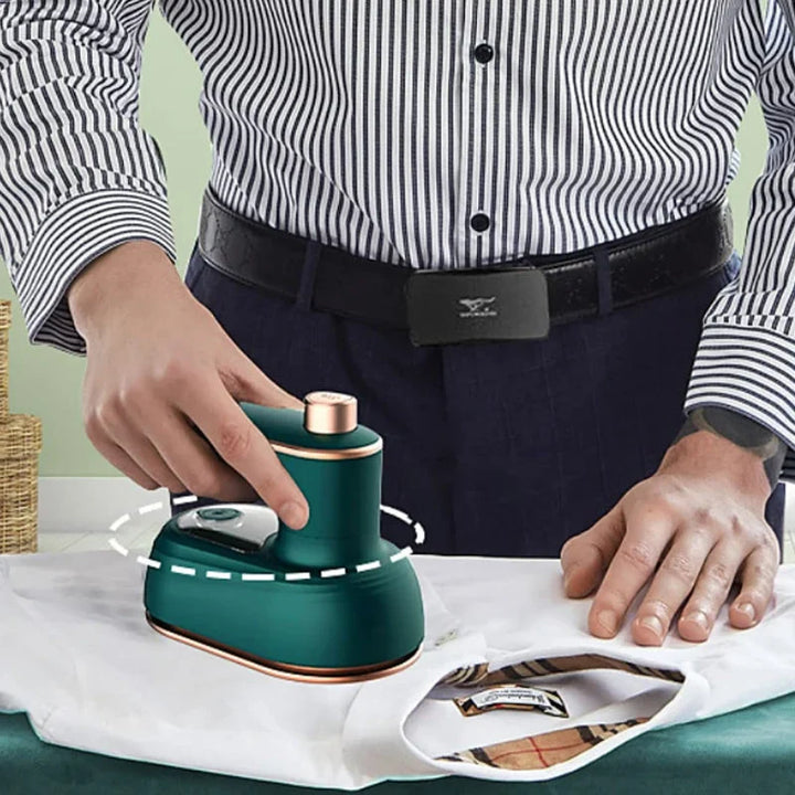 Globetrek° MicroIron: Mini Ferro de passar roupa portátil